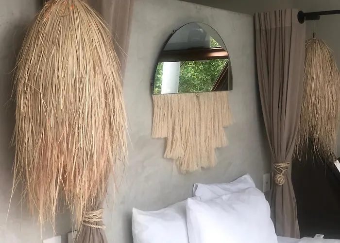 Hotel Mamasan Treehouses &