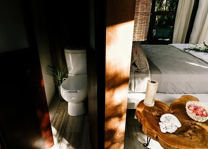 Mamasan Treehouses & Hotel Tulum