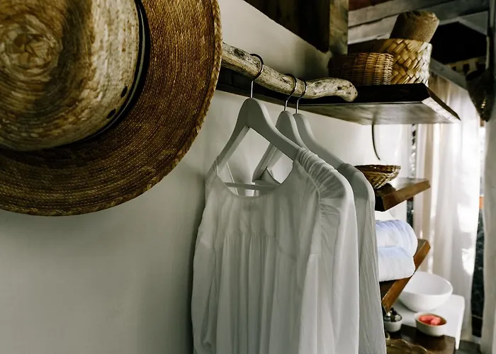 Hotel Mamasan Treehouses & Tulum