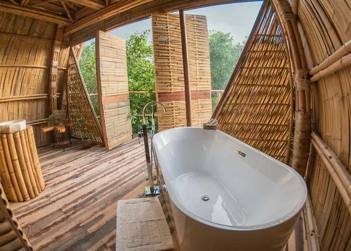 Mamasan Treehouses & Hotel Tulum